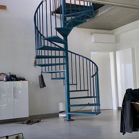 A Cozy Room In A Modern House Potsdam Luaran gambar