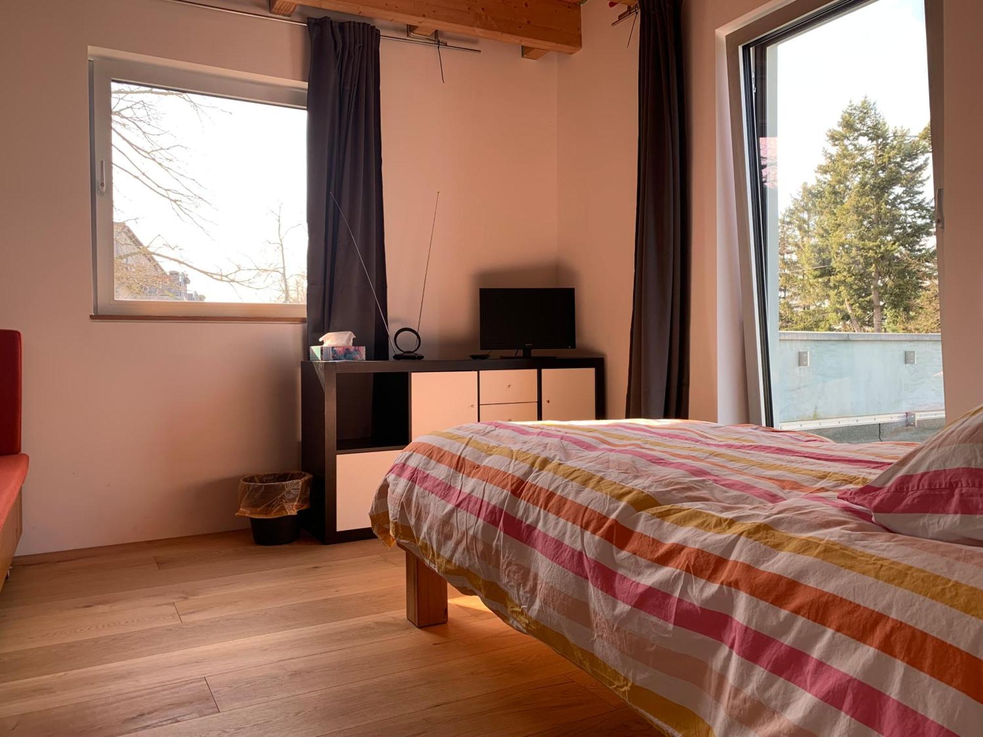 A Cozy Room In A Modern House Potsdam Luaran gambar